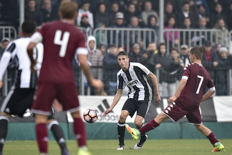 Pescara, pressing su Mattiello della Juventus