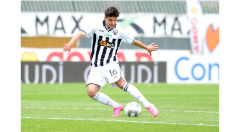 Juventus-Orsolini: affare bloccato dalla neve