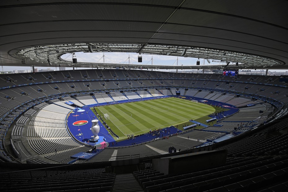 Mondiali 2018, 1' di silenzio prima di Francia-Svezia