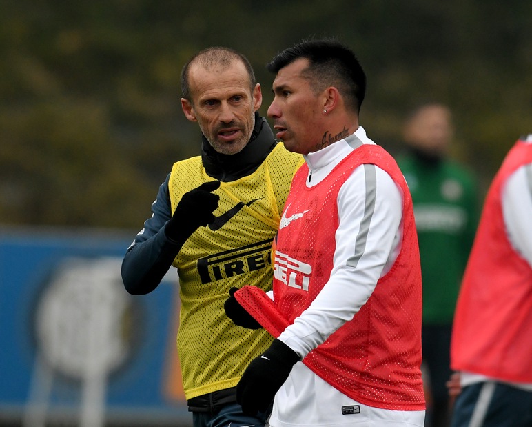 Pioli ne convoca 24 per il derby