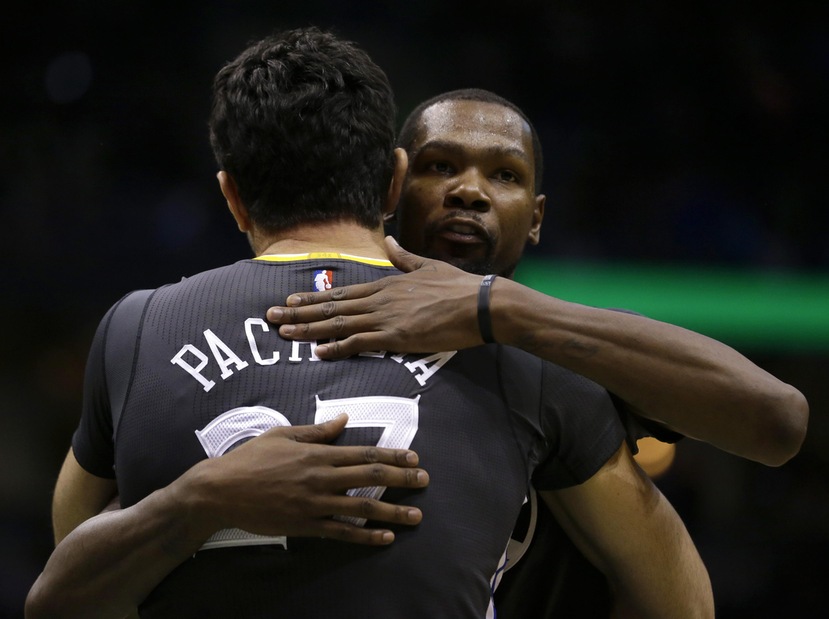 Durant stoppa Milwaukee, super Beli non basta