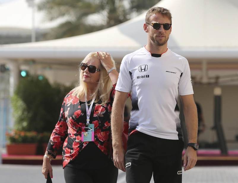 F1, Button annuncia il ritiro ad Abu Dhabi