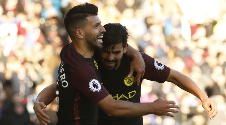 Premier, volano City e Liverpool. Pari Leicester al 94'