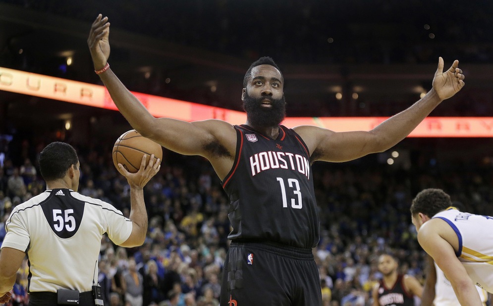Harden batte Westbrook, Belinelli vince a Orlando