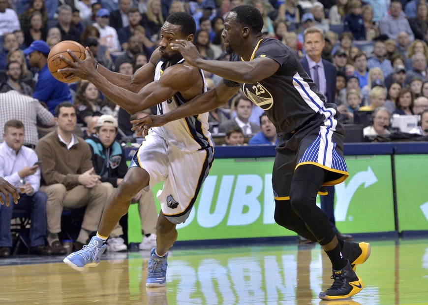 Golden State crolla a Memphis, Lebron inarrestabile