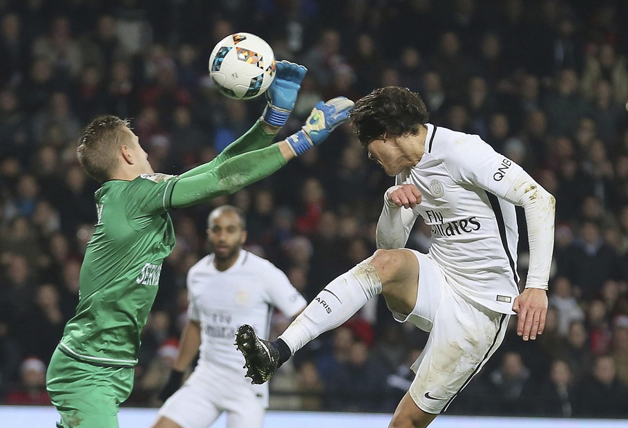 Il "cannoniere internazionale": Cavani davanti a Aubameyang