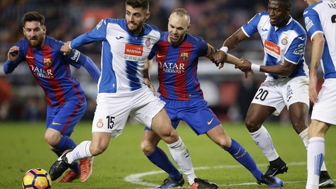 Barcellona, pronto rinnovo a vita per Iniesta