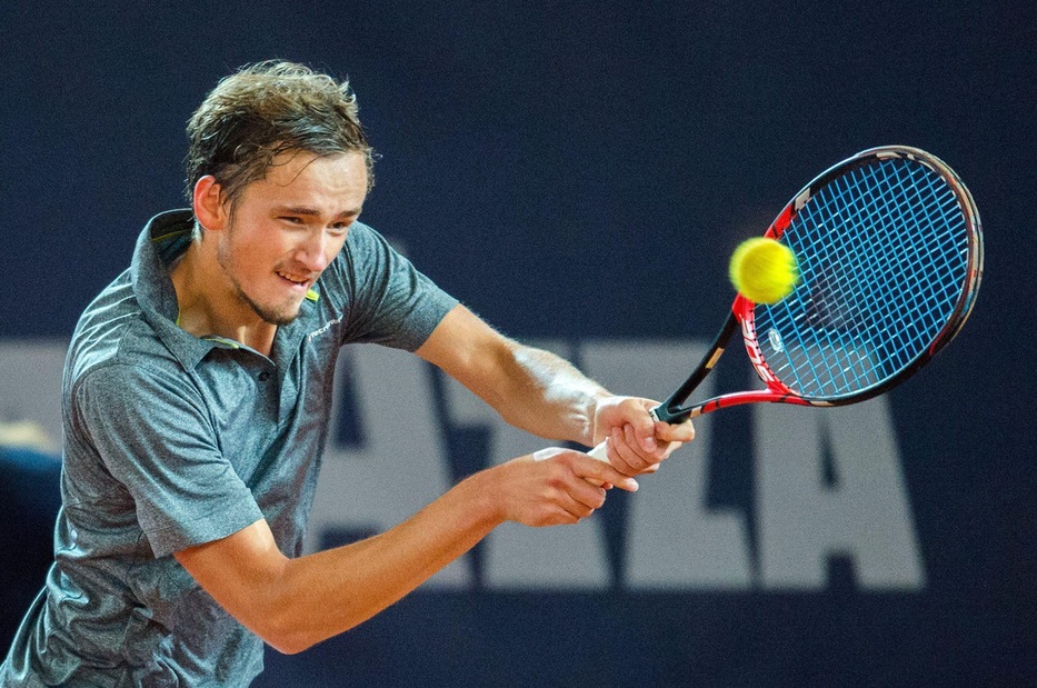 Atp Chennai, la finale sarà Medvedev-Bautista Agut