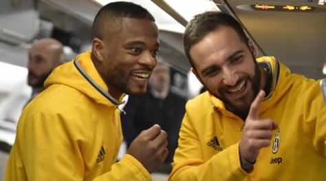 Juventus, Evra sibillino in versione sub: «Momento profondo»