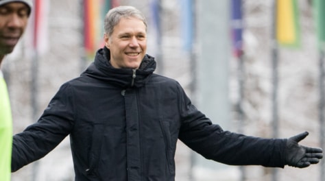 Gourcuff: «La proposta di Van Basten è una m... incommensurabile»