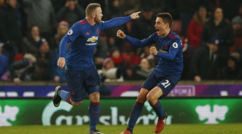 Premier League, Rooney salva il Manchester United: 1-1 con lo Stoke