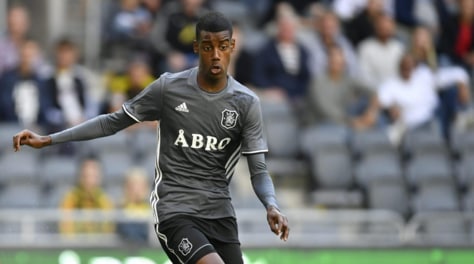 Il Borussia Dortmund chiude per Isak: i dettagli