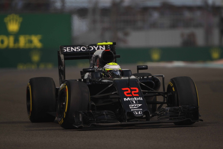 F1, McLaren supera crash test della FIA