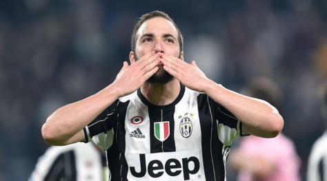 Higuain: «Mai stato felice come alla Juventus»