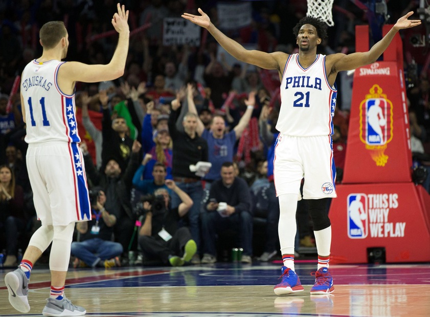 NBA, Embiid operato al ginocchio sinistro