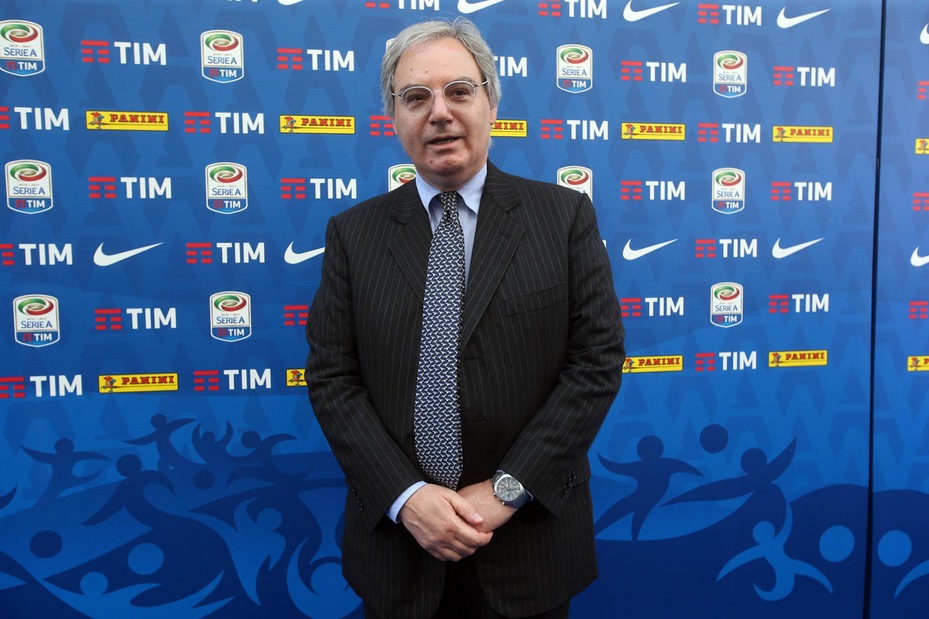 Niente presidente, la Serie A con Tavecchio