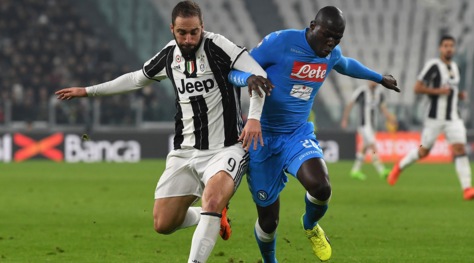 Napoli-Juventus, sgambetto azzurro o colpo della staffa bianconero?