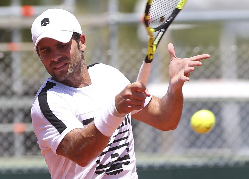 Tennis, Bolelli e Cecchinato avanti al Roland Garros