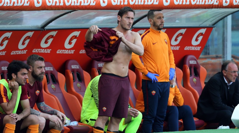 Roma, Totti non merita di chiudere così