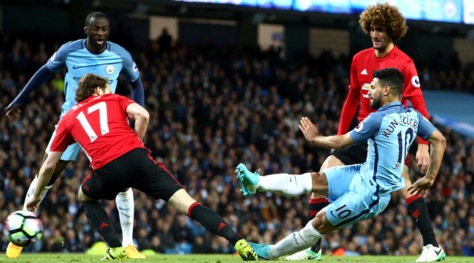 City-United 0-0: Guardiola attacca, Mourinho si salva
