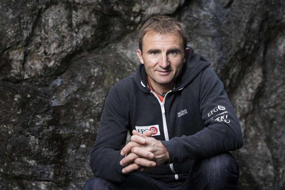 Alpinismo: Ueli Steck muore sull'Everest