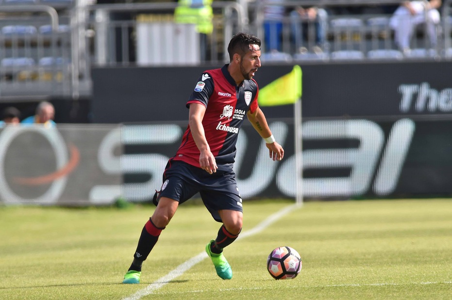 Calciomercato Cagliari, Isla verso il Fenerbahce Calciomercato Cagliari, Isla verso il Fenerbahce