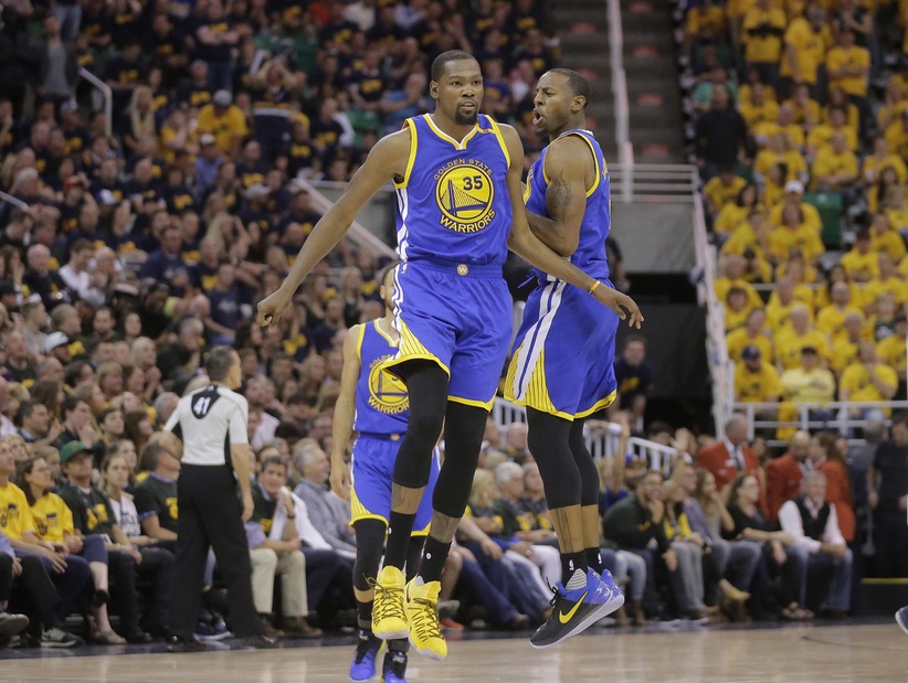 Durant spegne i Jazz, Golden State sul 3-0