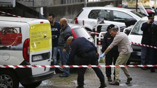 Paura a Roma, due esplosioni a via Marmorata