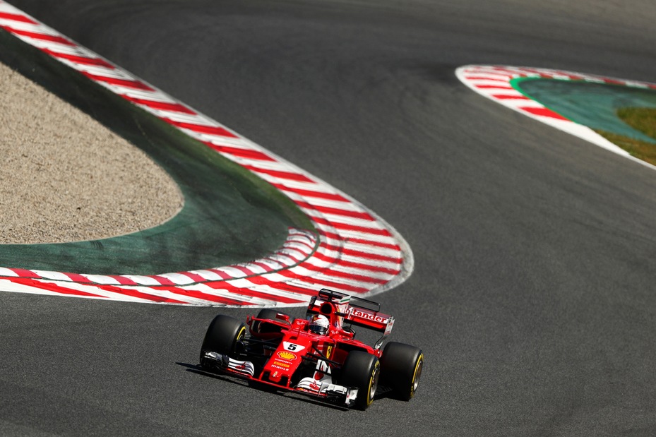 F1, Spagna: Hamilton vola, colpo Vettel a 2,75
