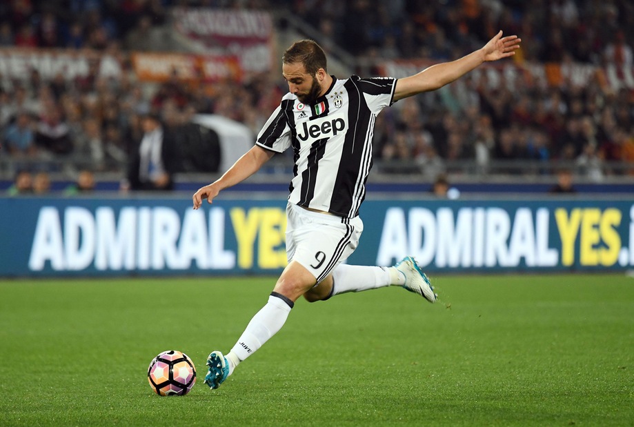 Higuain: «Prendiamoci lo scudetto»