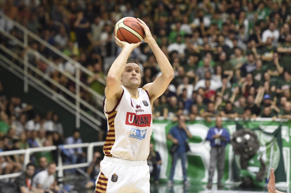 Basket, Serie A: Venezia avanti per lo scudetto