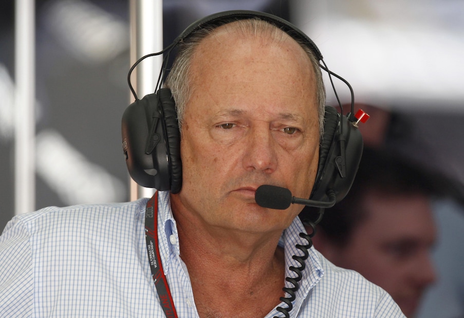 F1 McLaren, Ron Dennis dice addio