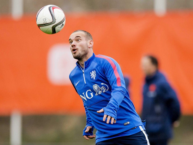 Calciomercato Sampdoria, niente Sneijder: sfuma l'affare Calciomercato Sampdoria, niente Sneijder: sfuma l'affare