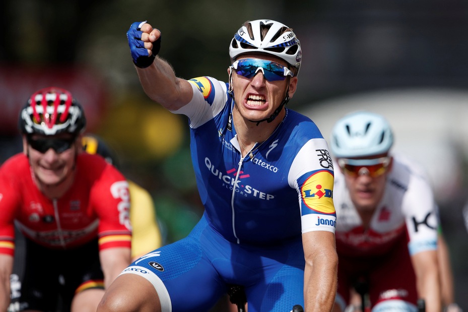Tour de France: Kittel vince la tappa, Froome resta in giallo Tour de France: Kittel vince la tappa, Froome resta in giallo