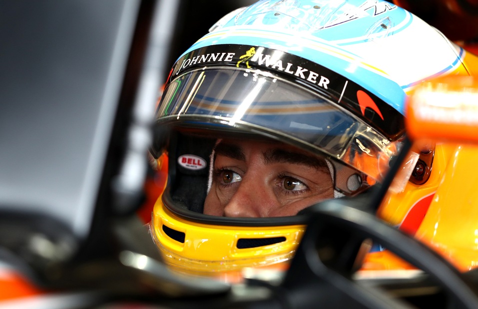 F1 McLaren, Alonso retrocesso in fondo alla griglia