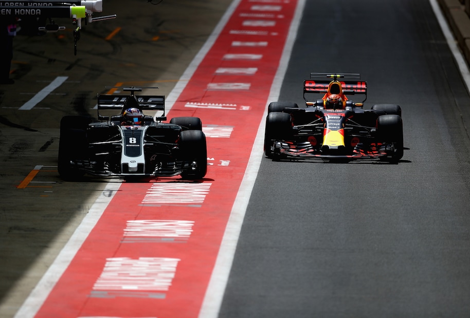 F1 Haas, Grosjean furioso: «Punite Hamilton»