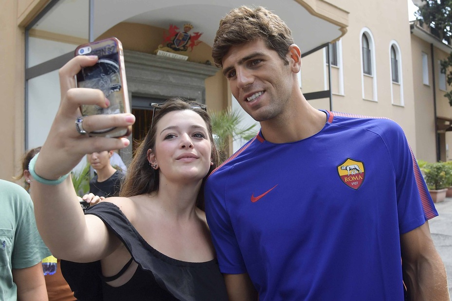 Calciomercato, arriva l'ufficialità: Fazio è definitivamente della Roma