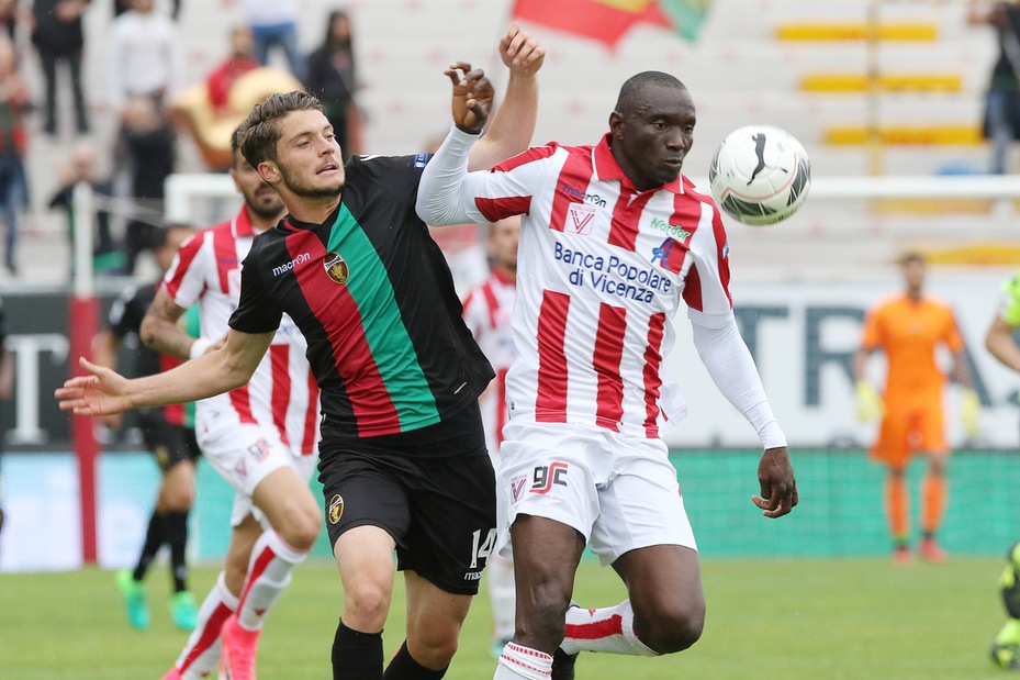 Calciomercato Salernitana, Adejo firma un triennale