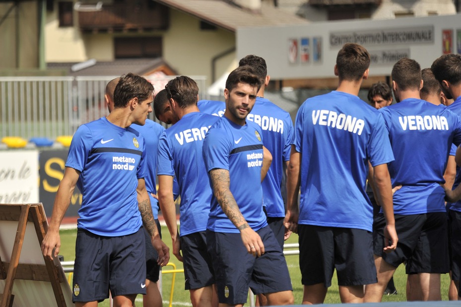 Serie A Verona-Trapani 1-1. Prima Bessa, poi Dambros