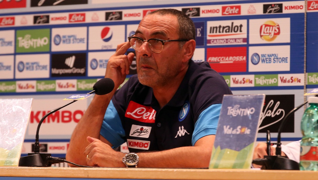 Napoli, Sarri: «Reina è sereno. Scudetto? Sono cavolate»