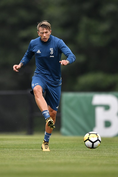Juventus, è il Bernardeschi day. Stasera la presentazione