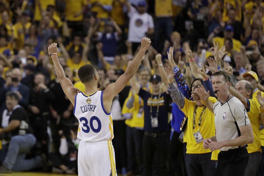 Basket NBA, a Natale torna Warriors-Cavaliers Basket NBA, a Natale torna Warriors-Cavaliers
