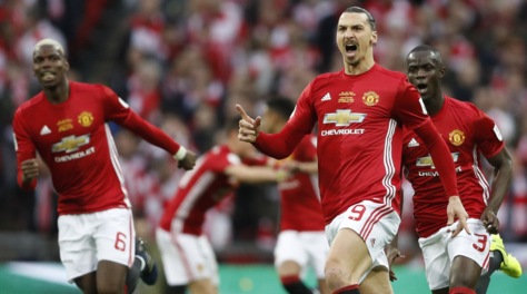 Calciomercato, Ibrahimovic torna al Manchester United