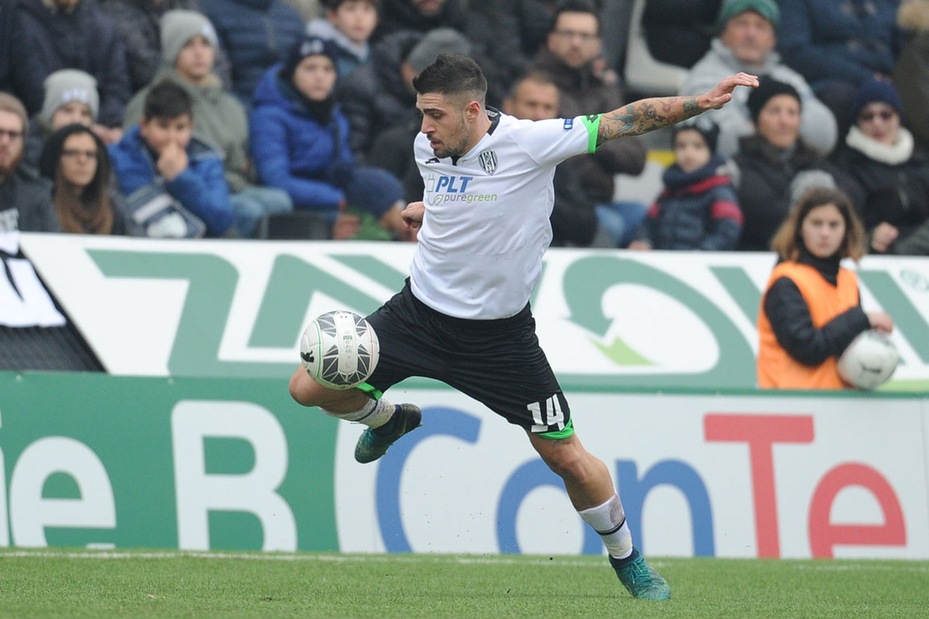 Calciomercato Cagliari, Balzano al Pescara a titolo definitivo