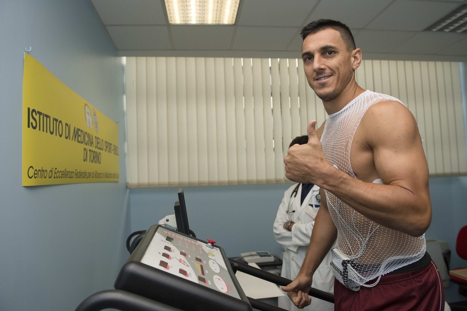 Calciomercato Torino, arriva Burdisso a titolo definitivo