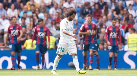 Real, solo 1-1 col Levante. Benzema preoccupa