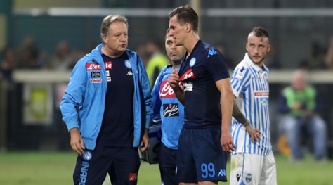 Napoli, Milik arrivato a Villa Stuart: lunedì gli esami e l'eventuale intervento