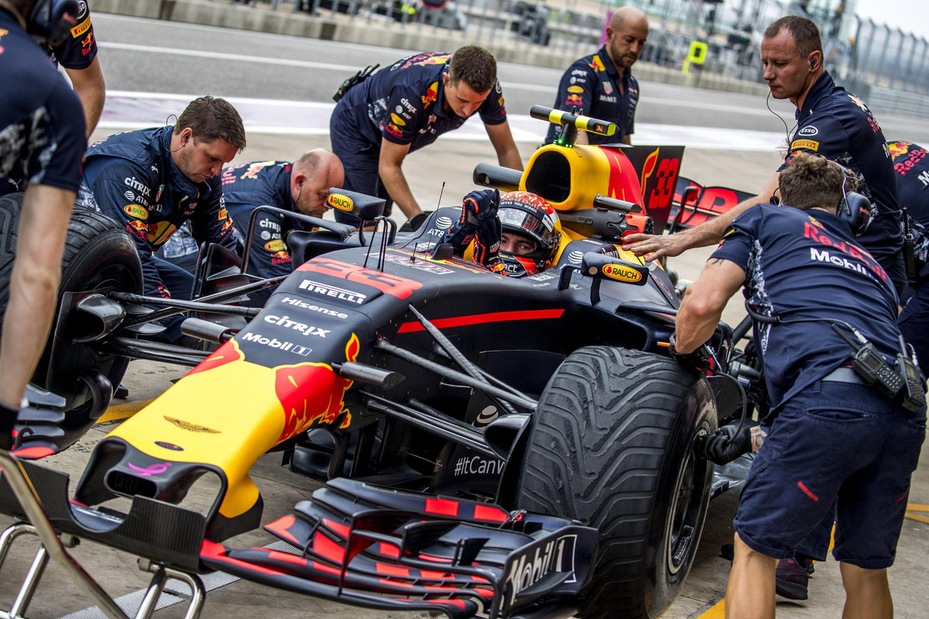 F1 Usa, penalità per Verstappen: partirà da -15