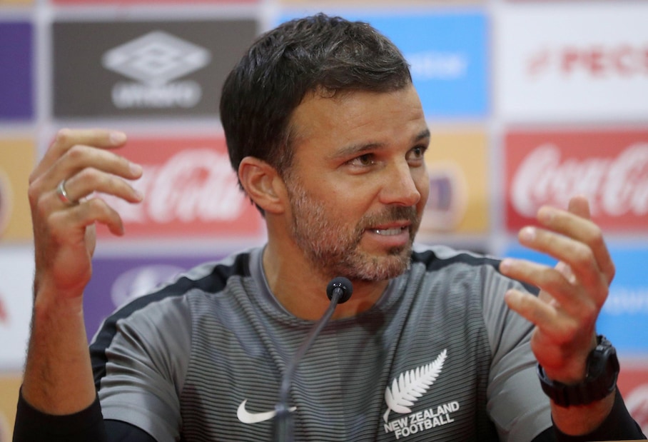 Nuova Zelanda, si dimette il tecnico Hudson