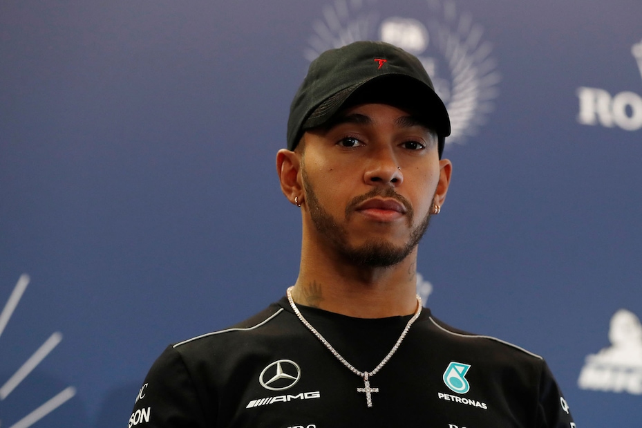 Hamilton: «Le curve della F1 sono troppo facili»